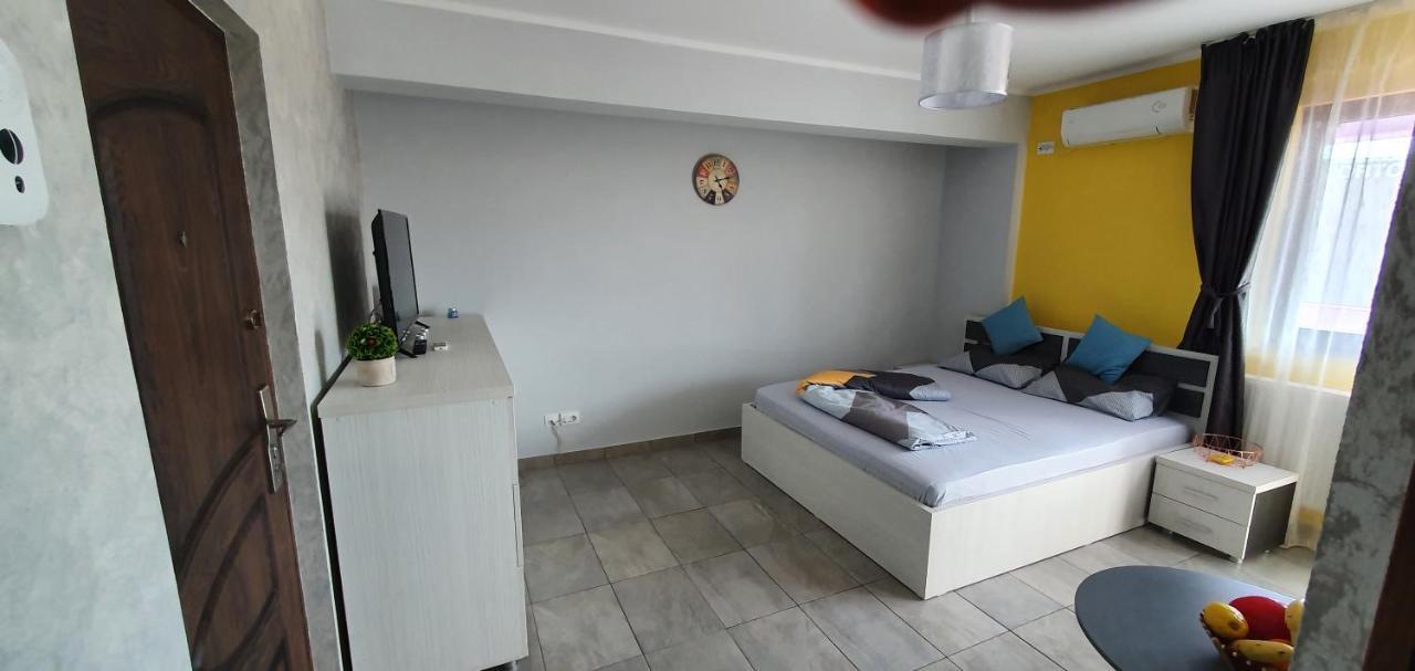 Appartement Garsoniera Vila Marie à Năvodari Extérieur photo